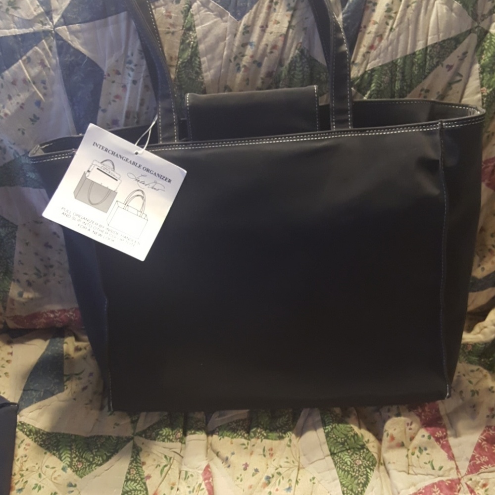 LINDA DANO BLACK MICROFIBER TOTE  W/ REMOVABLE ORGANIZER & MUCH MORE 14 x 11 x 4